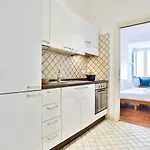 Guesthost - Casa Pajolo Апартаменты Неаполь